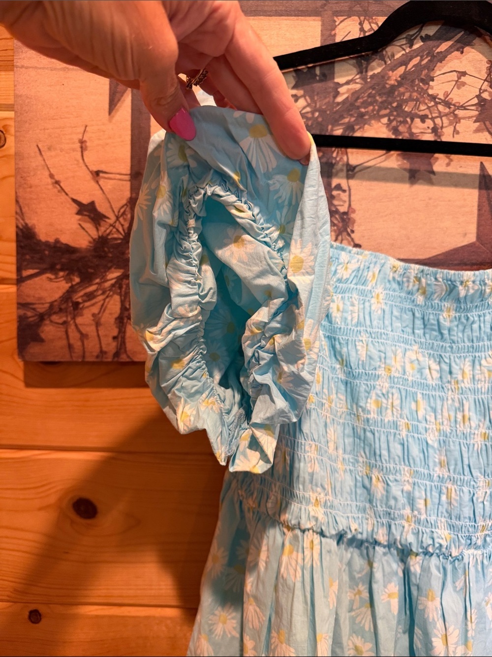 Smocked Square-Neck Puff Sleeve Top - Light Blue Daisy Simply Southern xL - Picture 4 of 5